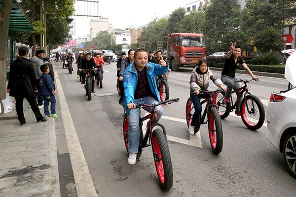 瑞馬壁掛爐：這些年，唯獨(dú)藍(lán)天不能辜負(fù)