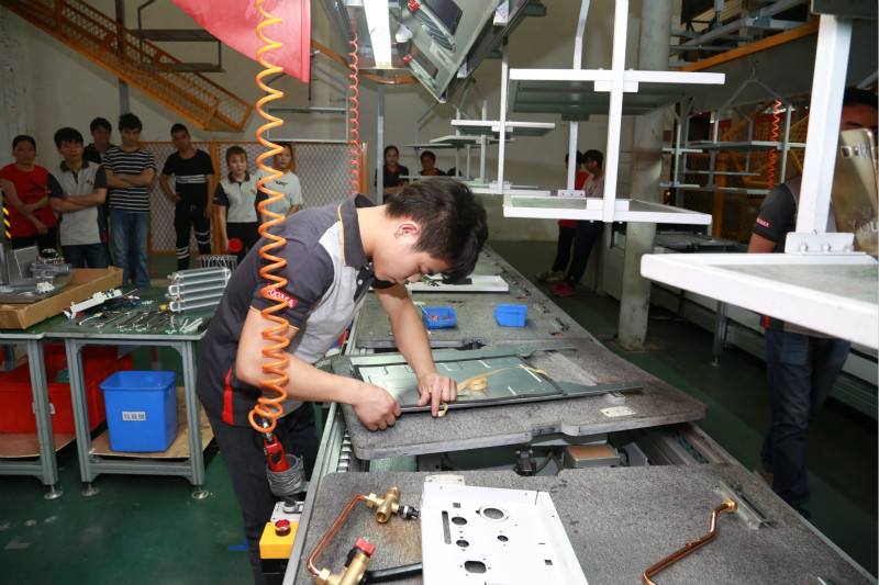 瑞馬壁掛爐廠家品質如何？今天小馬哥帶您走近了解！