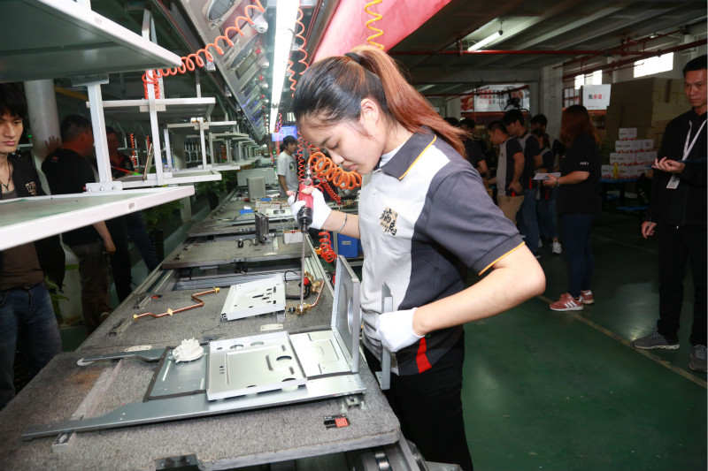 瑞馬壁掛爐廠家品質如何？今天小馬哥帶您走近了解！